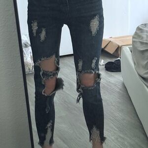 Distressed Black Women's Skinny Jeans